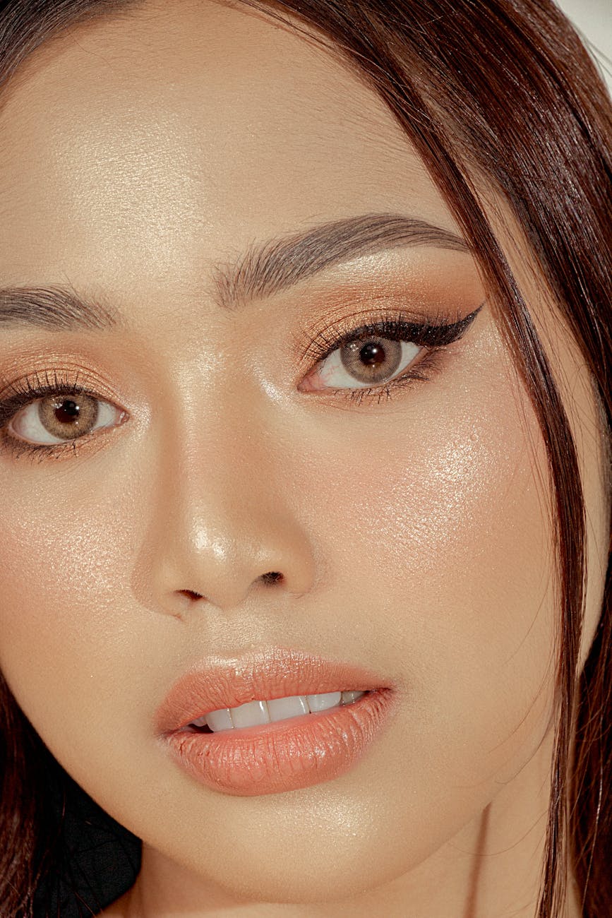close up photo of a beautiful woman s face